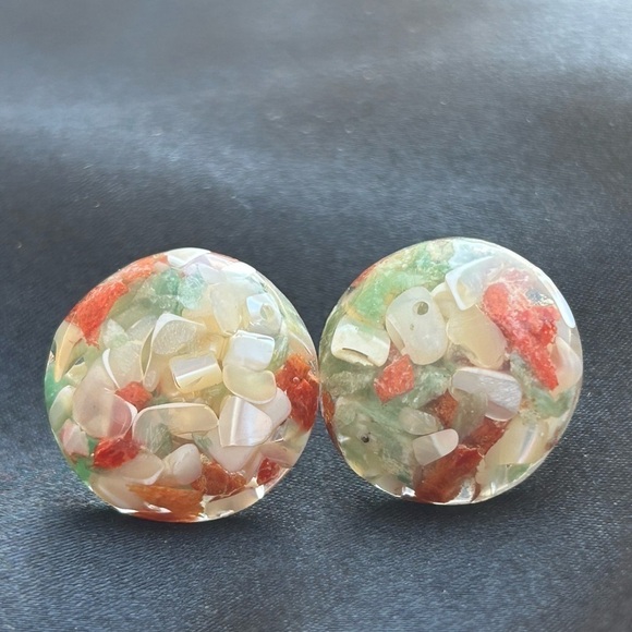 Fun Vintage Lucite Round Dome Pierced Unique Shell Stud Earrings Boho Statement - Picture 3 of 9